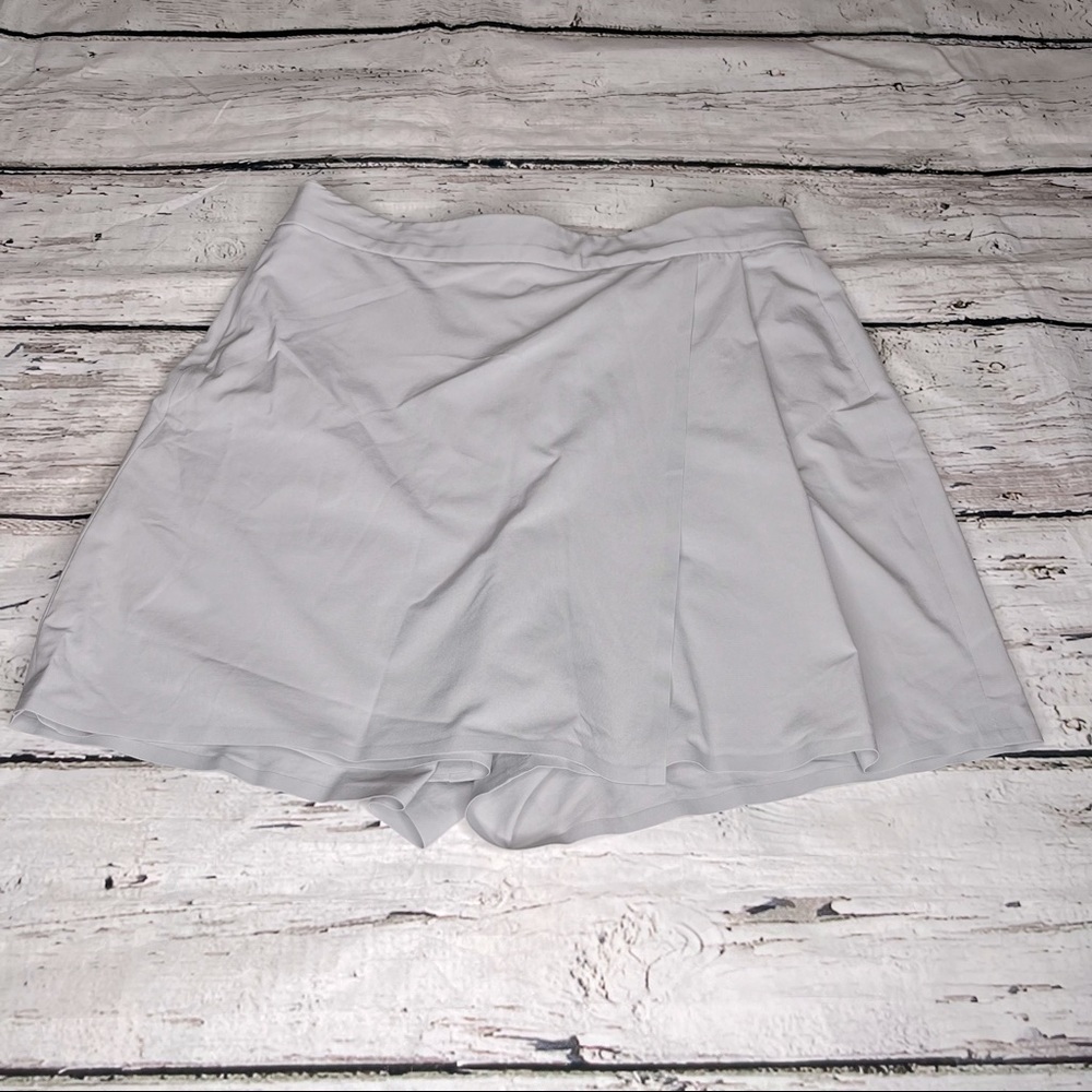 Athleta Light Gray Planner Skort Size 8
